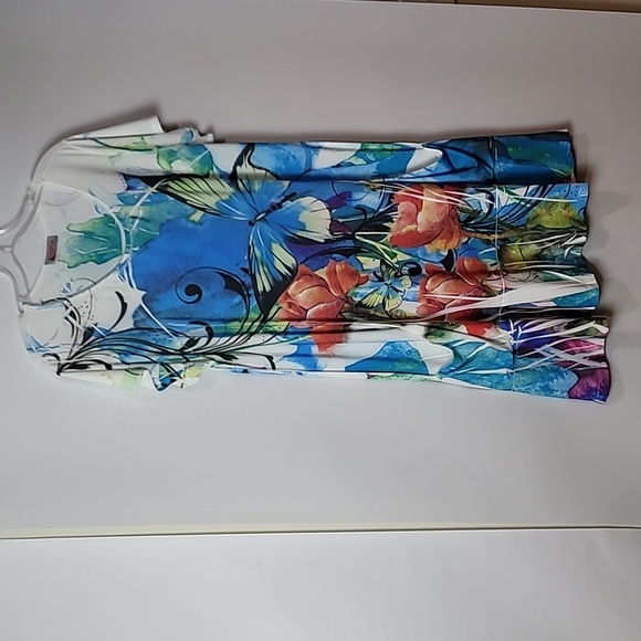 Reina Butterfly Floral Travel Dress! W/POCKETS - Picture 12 of 13
